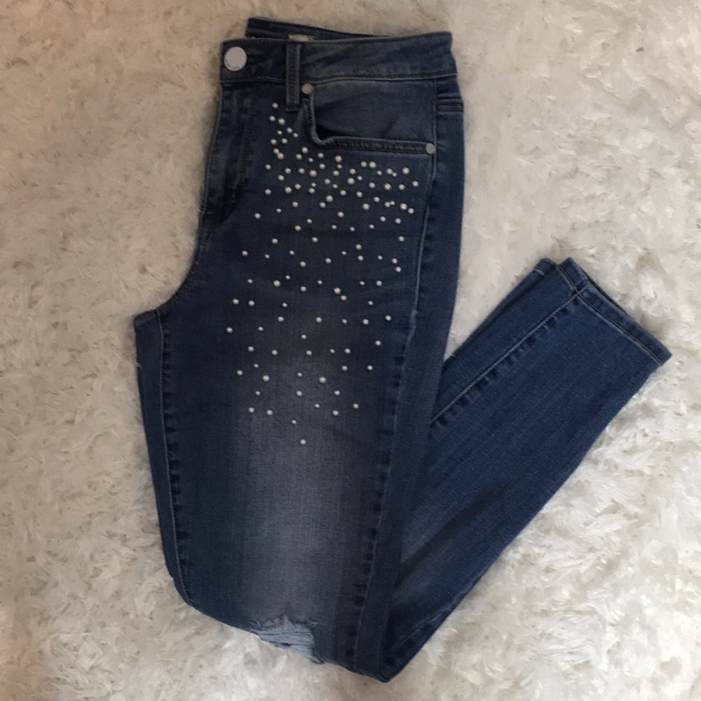 Seven7 Distressed Pearl Embellished Jeans Size 6